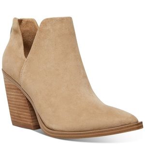 SOLD Steve Madden Booties